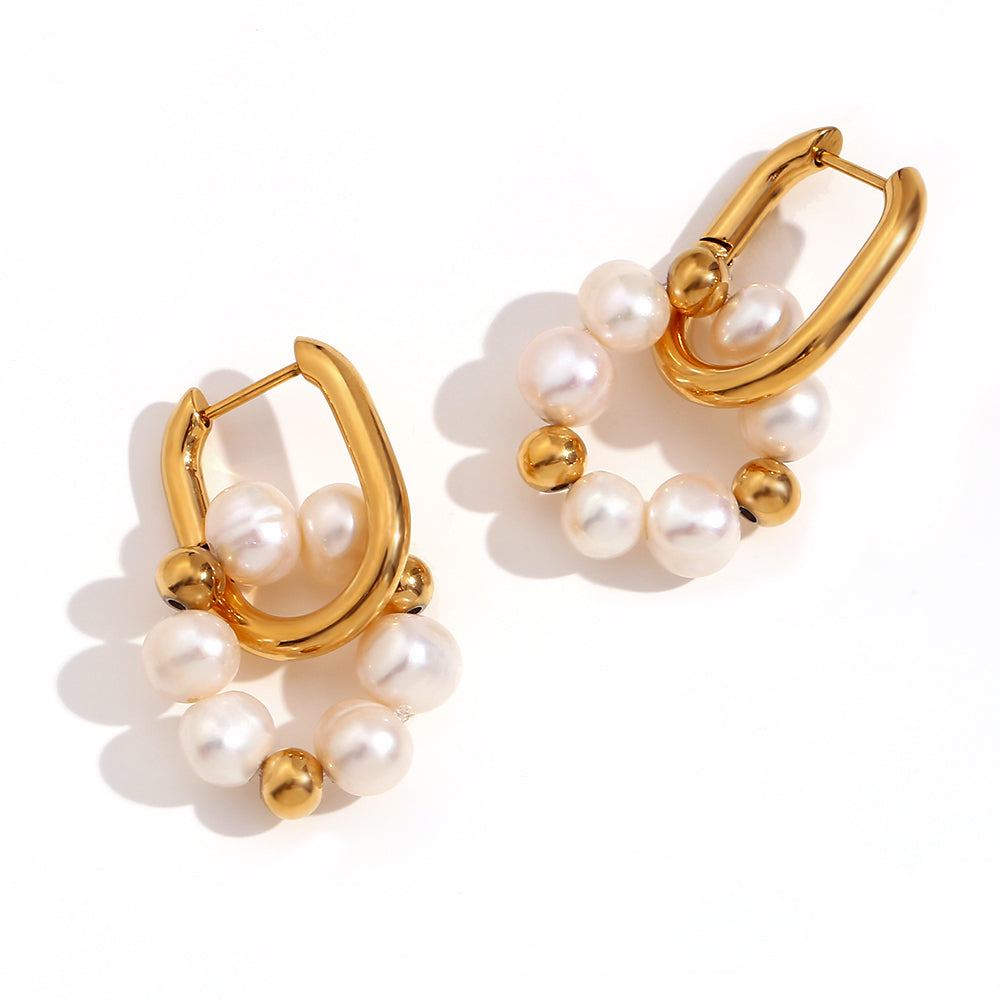 Buy Mehek Pearl Hoop Earrings Online | CaratLane